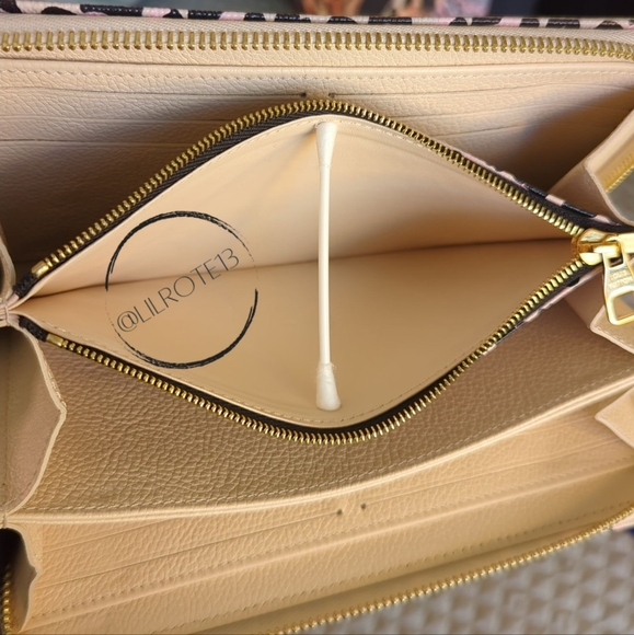 Louis Vuitton Wild At Heart Creme Empreinte Zippy - Picture 17 of 17